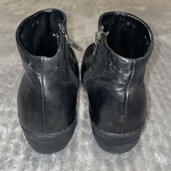 Patagonia Better Clog Ankle Boot Black Leather Zip Woman’s. Size 8.5. Leather. - Picture 3 of 11